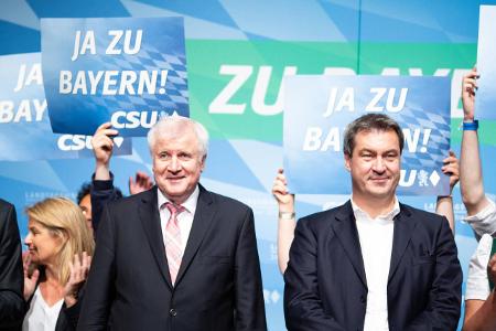3_Seehofer Söder ZUMA Press.jpg