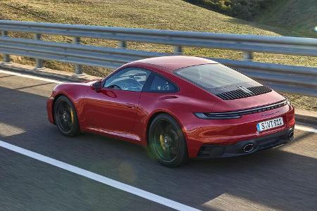Porsche 911 Carrera GTS