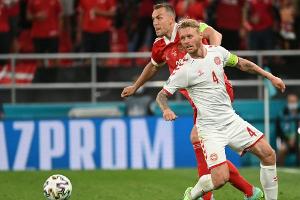 Dänen-Kapitän Kjaer pausiert im Training