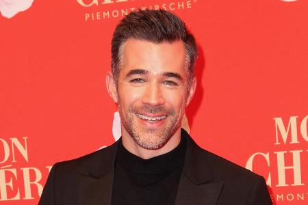 Schauspieler Jo Weil möchte künftig offen über seine Gefühle sprechen können.