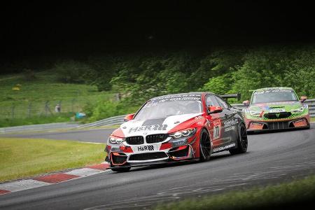 BMW M4 GT4 - Startnummer 70 - 24h Rennen Nürburgring - Nürburgring-Nordschleife - 3. Juni 2021
