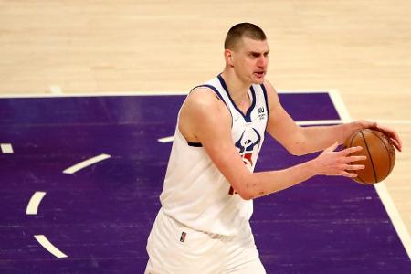 NBA: Nächste Pleite für Nuggets und MVP Jokic - Gobert bester Defensivspieler