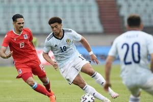 UK-Solidarität: Schottland geht mit England aufs Knie