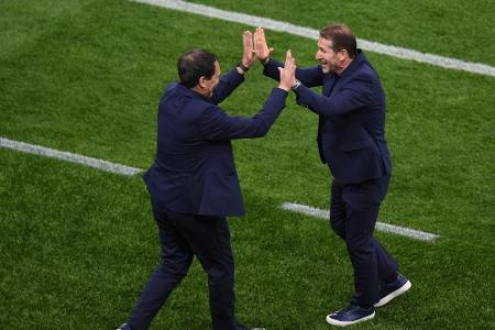 Foda befiehlt Alaba im Scherz: 