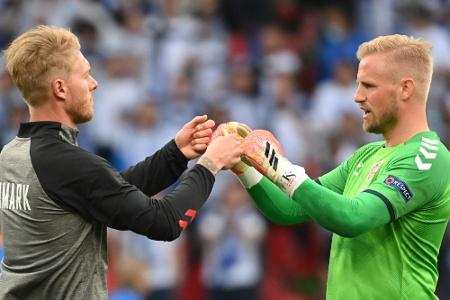 Schmeichel und Kjaer besuchen Eriksen im Krankenhaus