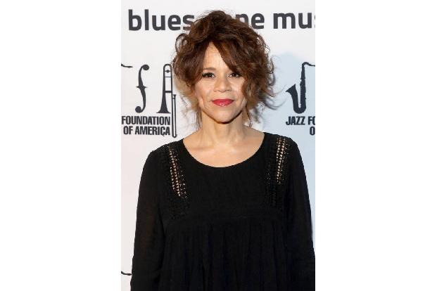 Ihre Kollegin Rosie Perez, die der Zeugin Annabella Sciorra im Prozess Rückendeckung gegeben hatte, freute sich ebenfalls: 