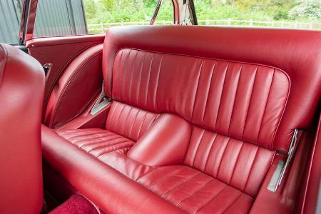 Aston Martin DB5 Collection