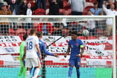 Neuer Kapitän Rashford schießt Englands B-Mannschaft zum Sieg