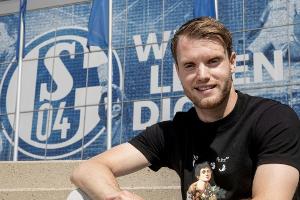 Schalke holt Verteidiger Ouwejan aus Alkmaar