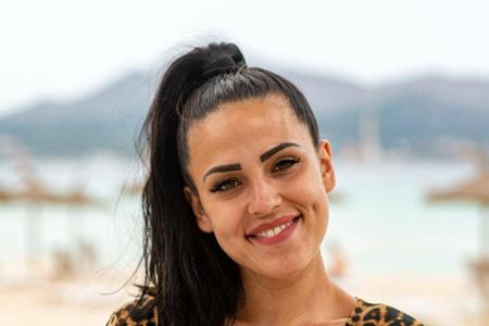 Nachdem ihrer Beziehung mit Mike Heiter (29) in die Brüche ging, ist TV-Reality-Star Elena Miras (29) wieder glücklich verge...