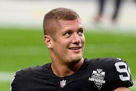 Las-Vegas-Raiders-Star Carl Nassib in einem Spiel