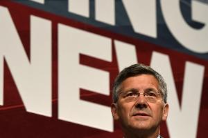 Bayern-Präsident Hainer bedauert Regenbogen-Entscheidung