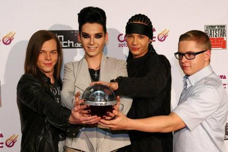 2010 ging es für die Zwillinge Bill und Tom nach Los Angeles. Passend zum Umzug hatte sich Bill einen neuen Haarschnitt zuge...