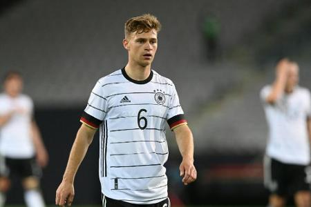 Lahm: Kimmich am besten vor der Abwehr