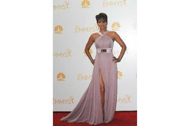 007 Halle Berry Apega WENN wenn21646627.jpg