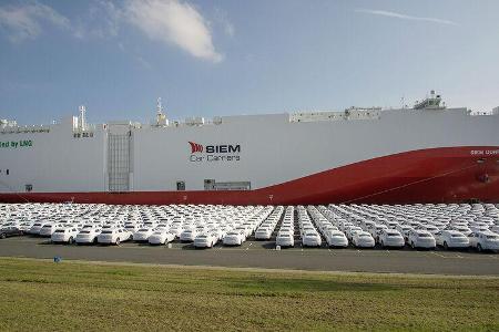 VW Autotransporter Schiff LNG