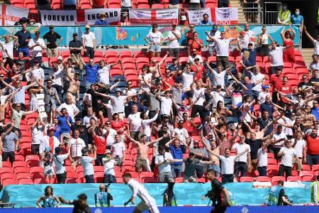 EM-Finale im Wembleystadion vor 40.000 Zuschauern