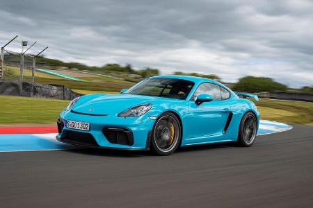 Porsche 718 Cayman GT4