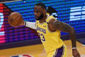 Erstrundenaus für Schröder und James: Lakers scheitern an Phoenix