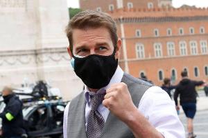 Tom Cruise muss wieder einmal einen Rückschlag am Set von "Mission: Impossible 7" verkraften.