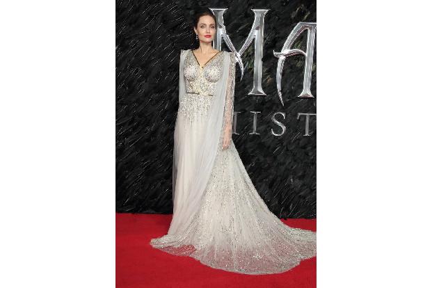 Brad Pitt und Angelina Jolie hatten sich aber bereits im Vorjahr am – wie soll es anders sein – Filmset zu 'Mr.& Mrs. Smith'...