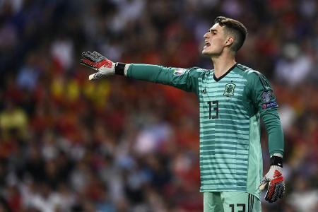 Corona-Sorgen: Spanien nominiert auch Keeper Kepa nach