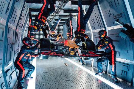 Red Bull - Boxenstopp in Schwerelosigkeit - Parabelflug - 2019