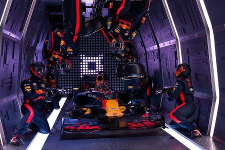 Red Bull - Boxenstopp in Schwerelosigkeit - Parabelflug - 2019
