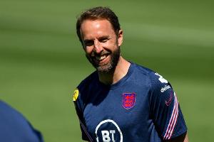 Erstes EM-Rätsel: Wer schickt die Taktik-Flugzeuge?