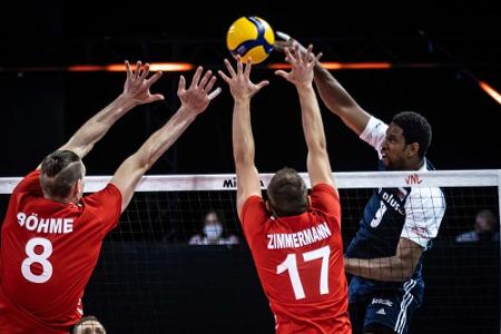 Nations League: Volleyballer verlieren erneut