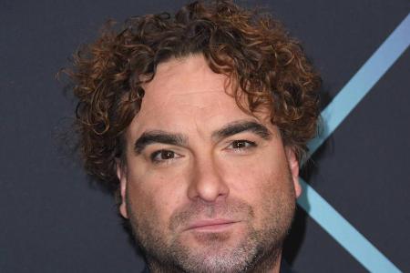 Die letzten Jahre sieht man dem Schauspieler definitiv an... ob das an Sheldon Coopers anstrengender Art liegt? Johnny Galec...