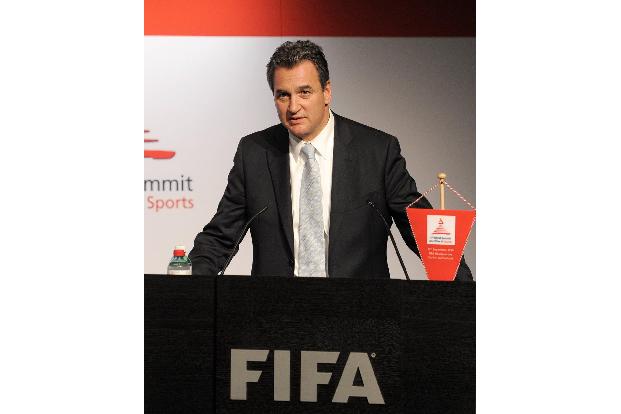 Die größten FIFA-Skandale Michael J Garcia imago Ulmer.jpg