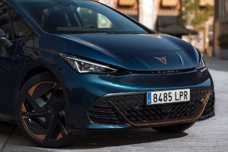 CUPRA-Born-Aurora-Blu