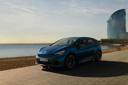 CUPRA-Born-Aurora-Blu