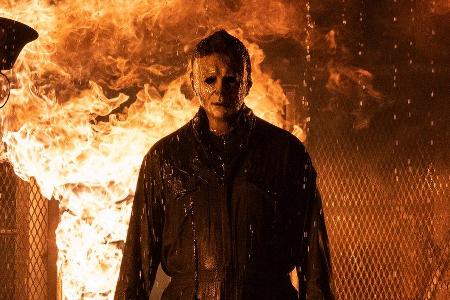 Auch eine Feuersbrunst kann Michael Myers nicht stoppen.