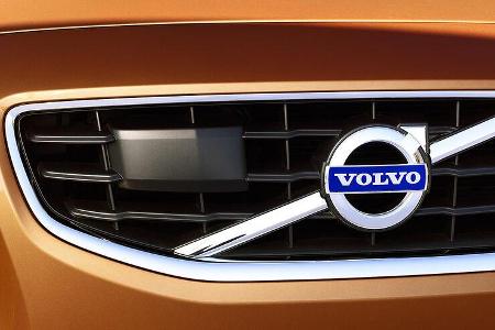 Radareinheit an der S60-Front.