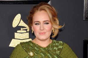 Adele ist gleichzeitig auf dem Titelblatt zweier "Vogue"-Ausgaben zu sehen.