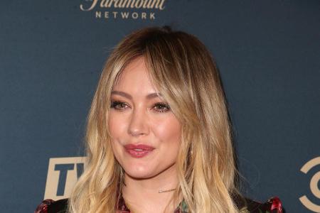 Als Cousine 18. Grades ist Hilary Duff ebenfalls eine entfernte Verwandte der Queen.