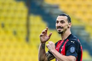 "Happy Birthday to Zlatan": Ibrahimovic schenkt sich Ferrari