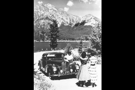 Mercedes-Benz 300 S: 70 Jahre Synthese aus Luxus und Sport