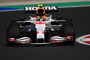 Sergio Perez - Red Bull - Formel 1 - GP Türkei - Istanbul - 8. Oktober 2021