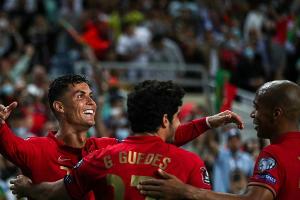 Gegen den Lieblingsgegner: Ronaldo baut Torrekord mit Dreierpack aus