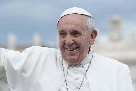 Papst Franziskus wurde erfolgreich operiert.