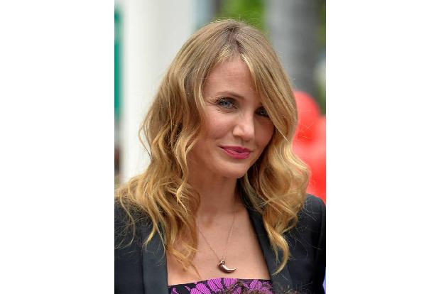 ...hat Cameron Diaz bereits zugegeben, von ihrem Schulkameraden Snoop in der High School mit Marihuana versorgt worden zu se...