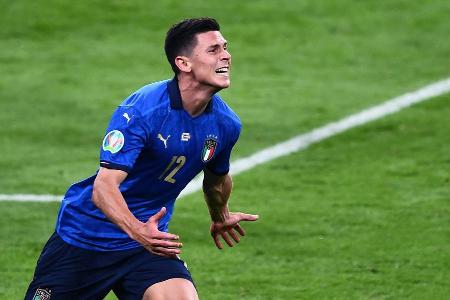 Hatte Probleme gegen spielstarke Spanier zum Zug zu kommen. Brachte nur noch wenige klare Ideen zustande und war praktisch d...