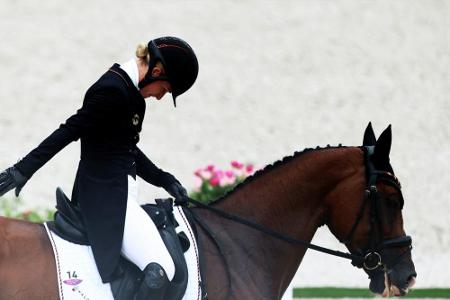 Patzer in der Dressur: Vielseitigkeitsteam vorerst auf Platz fünf