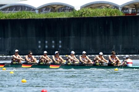 Deutschland-Achter verpasst Gold - Paradeboot holt Silber