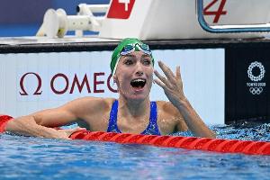 Schwimmen: Schoenmaker siegt mit drittem Weltrekord in Tokio