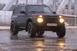 Lada Niva Bronto