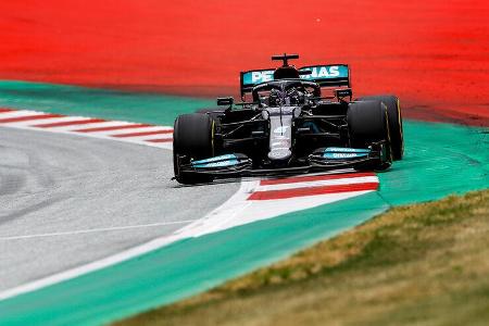Lewis Hamilton - Mercedes - Formel 1 - GP Österreich - Spielberg - Freitag - 2.7.2021